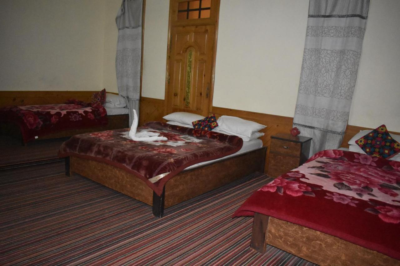 Cozy Lodge Gilgit Exterior foto